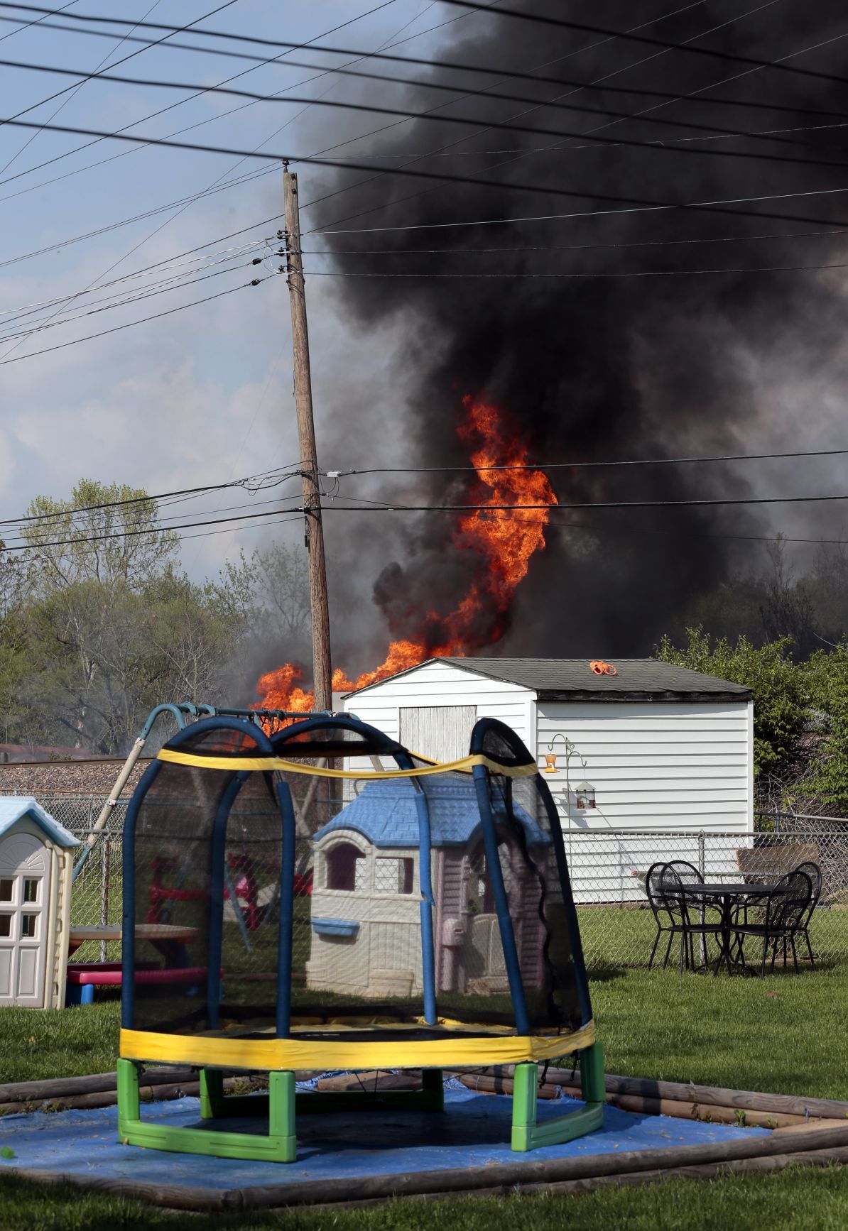 Large chemical fire in south St. Louis County